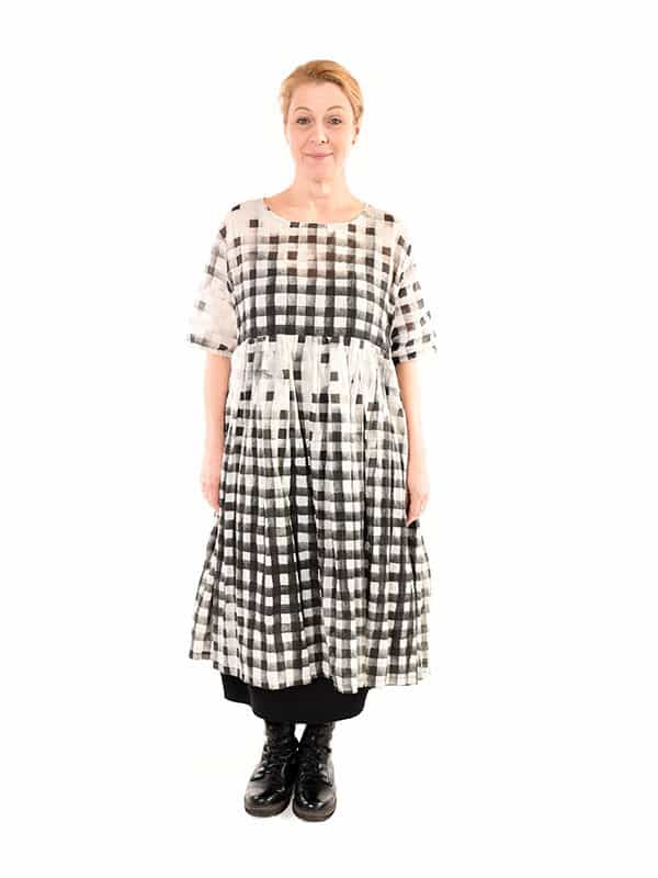 Kleid-Sara-Karo-black&white-3