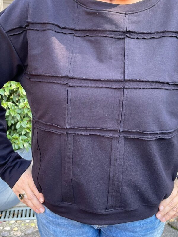 Sweat-Chess-black-4
